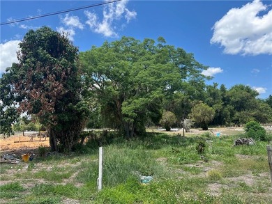 Spacious 1/2-acre mobile home lot conveniently located near the - photo 4