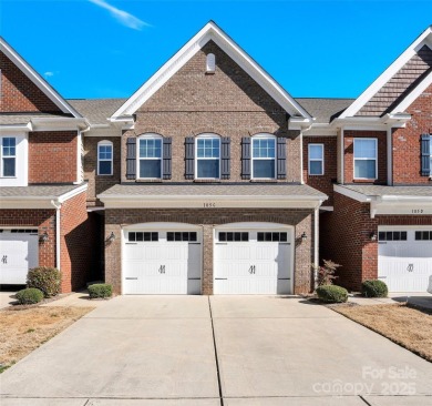 Lake Townhome/Townhouse Sale Pending in Mooresville, North Carolina