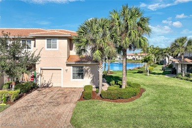 Lake Townhome/Townhouse For Sale in Fort Myers, Florida