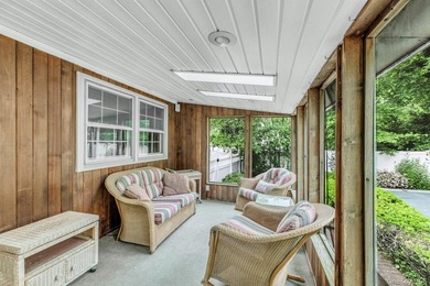 Spacious 4 Bedroom, 2.5 Bath Colonial with 2-car Garage in - photo 16