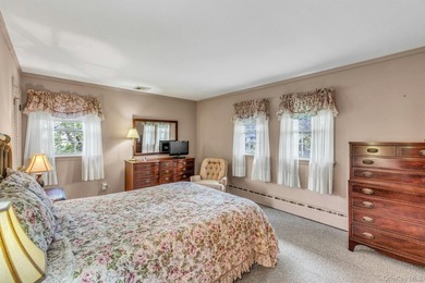 Spacious 4 Bedroom, 2.5 Bath Colonial with 2-car Garage in - photo 17