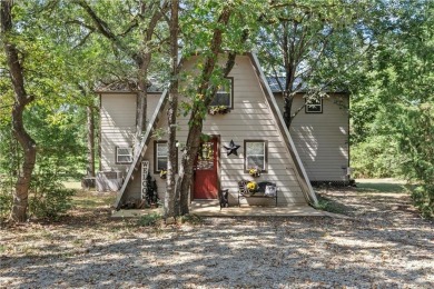 Lake Home For Sale in Groesbeck, Texas