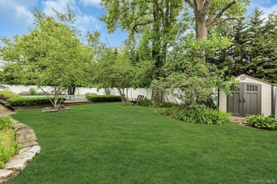Spacious 4 Bedroom, 2.5 Bath Colonial with 2-car Garage in - photo 26