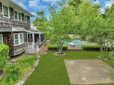 Spacious 4 Bedroom, 2.5 Bath Colonial with 2-car Garage in - photo 32