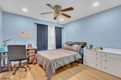Welcome to this beautifully maintained, 2-bedroom, 1-bath - photo 11