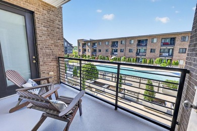 PRICED TO SELL!! This is the ideal condo-home for anyone ready - photo 13