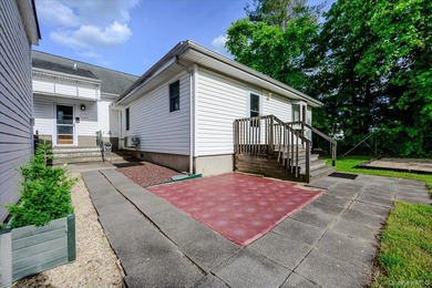 Discover this wide line Expanded Ranch nestled on a dead-end - photo 25