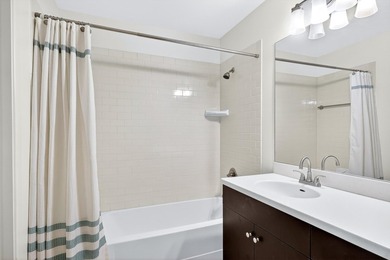 PRICED TO SELL!! This is the ideal condo-home for anyone ready - photo 29