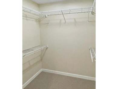 PRICED TO SELL!! This is the ideal condo-home for anyone ready - photo 30