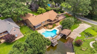 Lake Home For Sale in Hot Springs, Arkansas