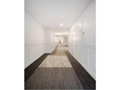 PRICED TO SELL!! This is the ideal condo-home for anyone ready - photo 32