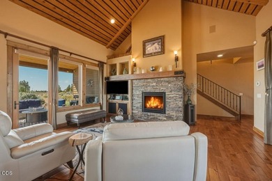 Welcome to this beautifully crafted home on the peaceful west - photo 5