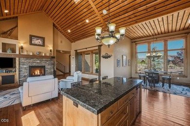 Welcome to this beautifully crafted home on the peaceful west - photo 9