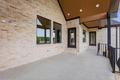 Luxury Lakefront New Construction in Hurricane Lake Estates - photo 4