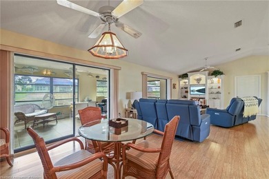 Charming 2 Bedroom, 2 Bath Home on Canal to Lake June - Placid - photo 9