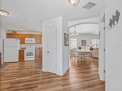 Beautiful TURN-KEY 2 BR, 2 BA *Beauregard* Concrete Block & - photo 3