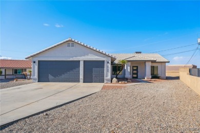 Lake Home For Sale in Lake Havasu, Arizona