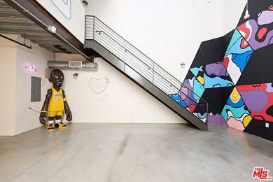 Experience the ultimate blend of creativity and coastal living - photo 8