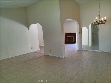 Bring your personal touch to unlock this home's true potential - photo 12