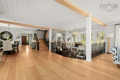 Your gateway to the Atlantic - This charming residence combines - photo 17