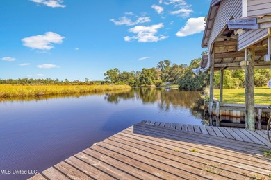 Experience the ultimate in coastal living with this stunning - photo 9