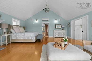 Your gateway to the Atlantic - This charming residence combines - photo 32