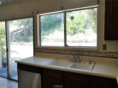 Bring your personal touch to unlock this home's true potential - photo 33