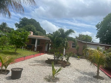 PLEASE COME AND SEE , THIS HOUSE WILL NOT BE - photo 1