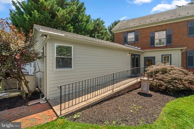 OPEN HOUSE, SUNDAY 12-2pm on July 19th - A Refreshing & Rare - photo 50