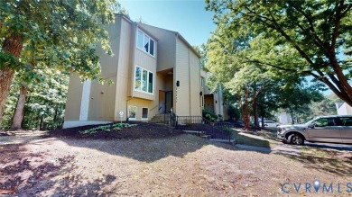 Lake Townhome/Townhouse For Sale in Glen Allen, Virginia