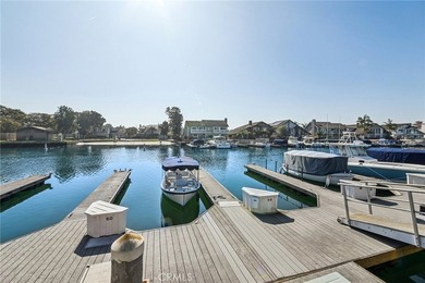 Welcome to Huntington Harbour! Seagate is one of the premier - photo 2