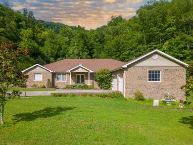 (private lake, pond, creek) Home For Sale in Thorton Kentucky