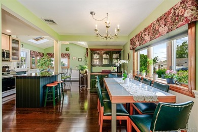 Your summer Oasis has arrived! Perfectly situated on a quiet - photo 4
