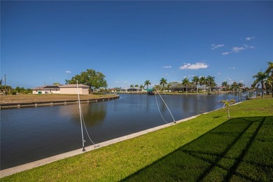 NEW AMAZING PRICE! STUNNING QUICK GULF ACCESS custom built 4/3/3 - photo 6