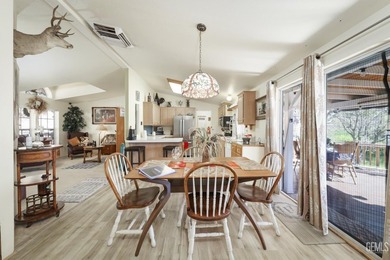 Escape to the peaceful beauty of the Kern River Valley with this - photo 21