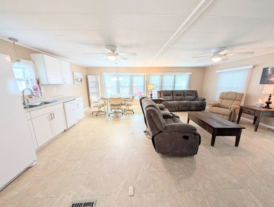 Talk about GREAT BONES, This completely furnished, two bedroom - photo 22