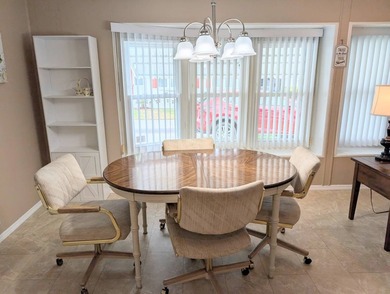Talk about GREAT BONES, This completely furnished, two bedroom - photo 23