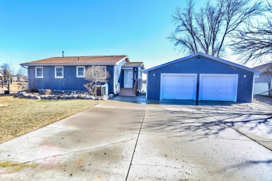 Lake Home Sale Pending in Mina, South Dakota