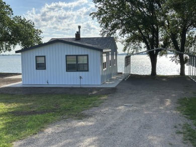 Lake Byron Home For Sale in Huron South Dakota