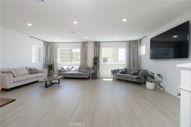 MUST SEE! TURNKEY SAN PEDRO CORNER LOT HOME! This Upgraded Home - photo 13