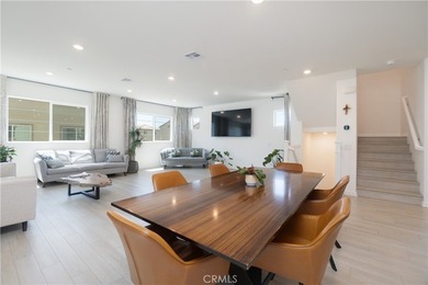 MUST SEE! TURNKEY SAN PEDRO CORNER LOT HOME! This Upgraded Home - photo 18