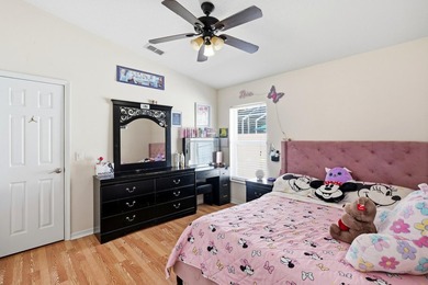 Welcome to this beautifully maintained 4 bedroom, 3 bathroom - photo 21