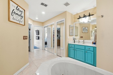 Welcome to this beautifully maintained 4 bedroom, 3 bathroom - photo 32