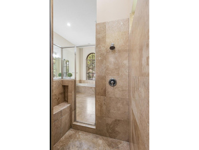 AMAZING - 6 Bedroom Estate home in the prestigious community of - photo 37