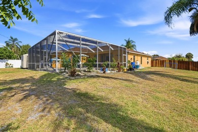 Welcome to this beautifully maintained 4 bedroom, 3 bathroom - photo 43
