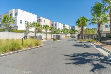 MUST SEE! TURNKEY SAN PEDRO CORNER LOT HOME! This Upgraded Home - photo 49