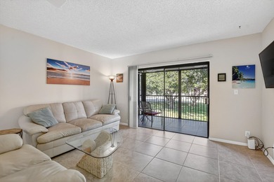 Spacious 2 bed, 2 baths condo located in the heart of Deerfield - photo 12