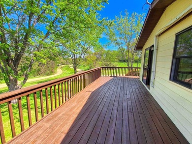 Move right in and start enjoying lake life right away! This - photo 13