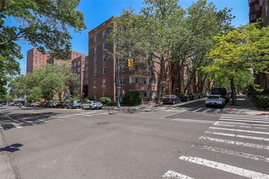 Step into this extra spacious one-bedroom corner unit offering - photo 18