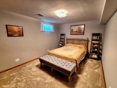 Move right in and start enjoying lake life right away! This - photo 19